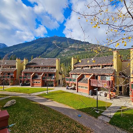 Horsethief Lodge By Stayin Panorama Exterior foto